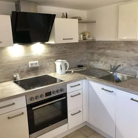 Gruensberg Comfortable *